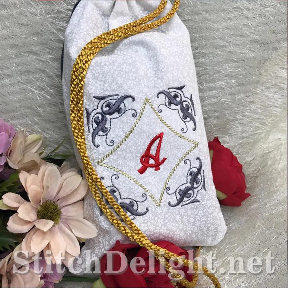 AE041 Monogram