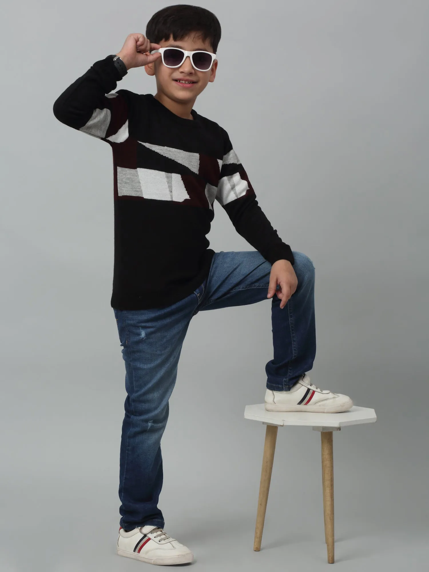Cantabil Boys Black Abstract Print Round Neck Sweater For Winter