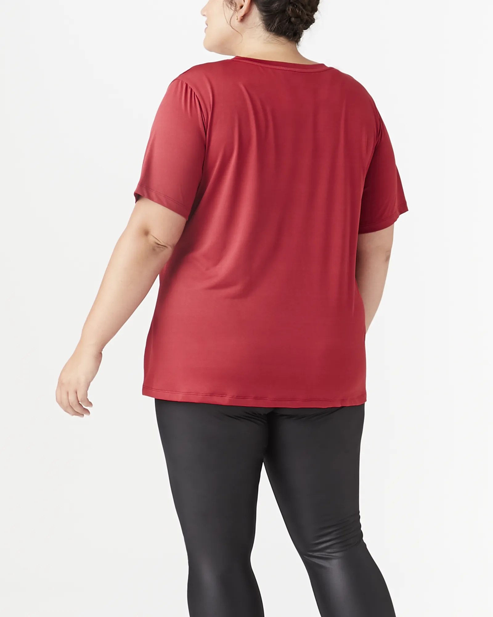 Carolyn Performance Tee | Red