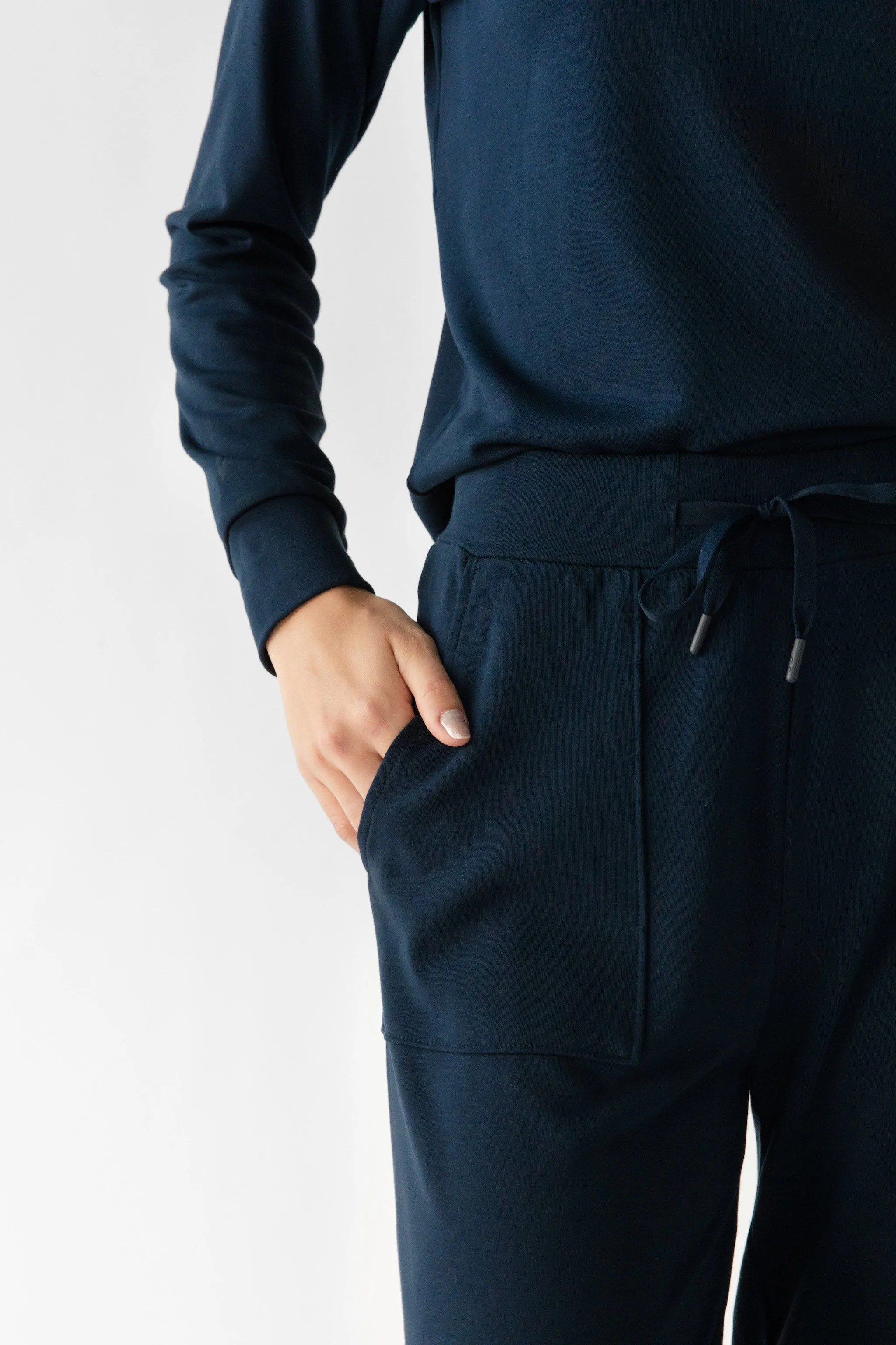 Women's Ultra-Soft Bamboo Wide Leg Patch Pocket Pant